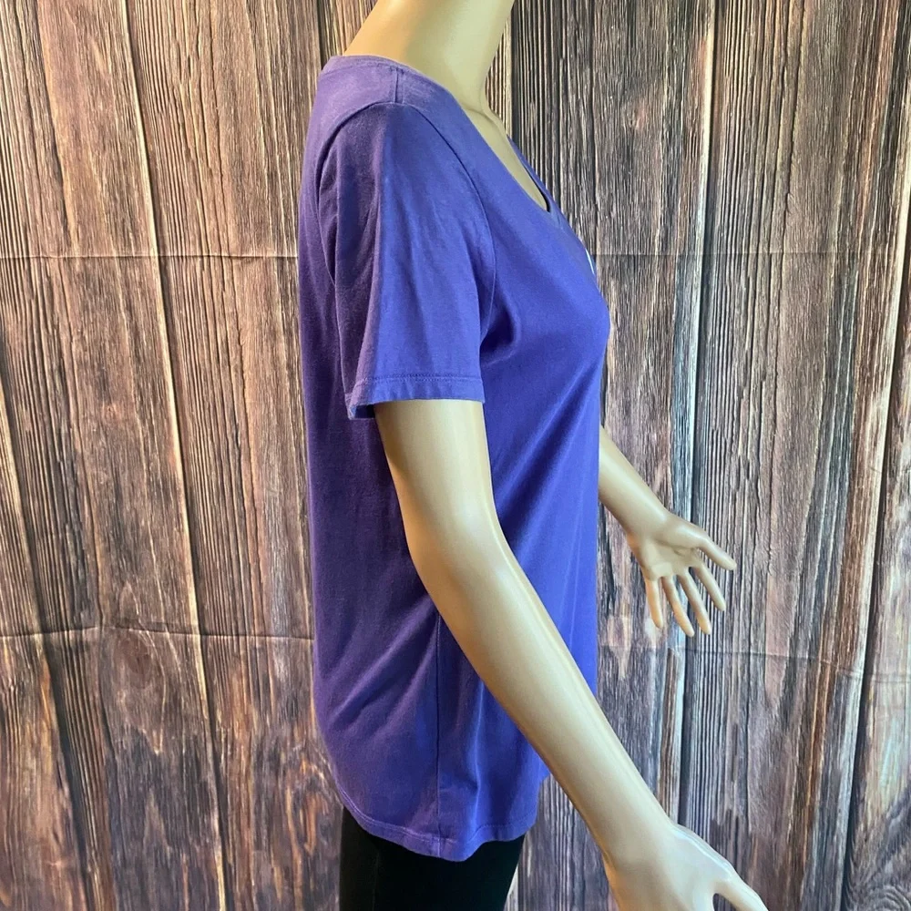 Nike purple and white just do it size small S short sleeve casual workout